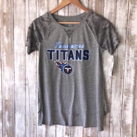 NFL Tops - NWT NFL Tennessee Titans Grey Camo Sleeve Tee Women’s Small